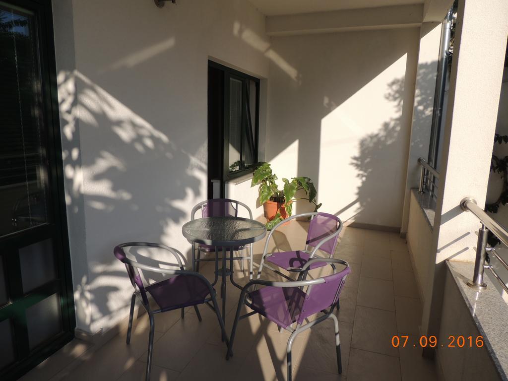 Apartments Suljic - Cash Only Property Старий Град Екстер'єр фото
